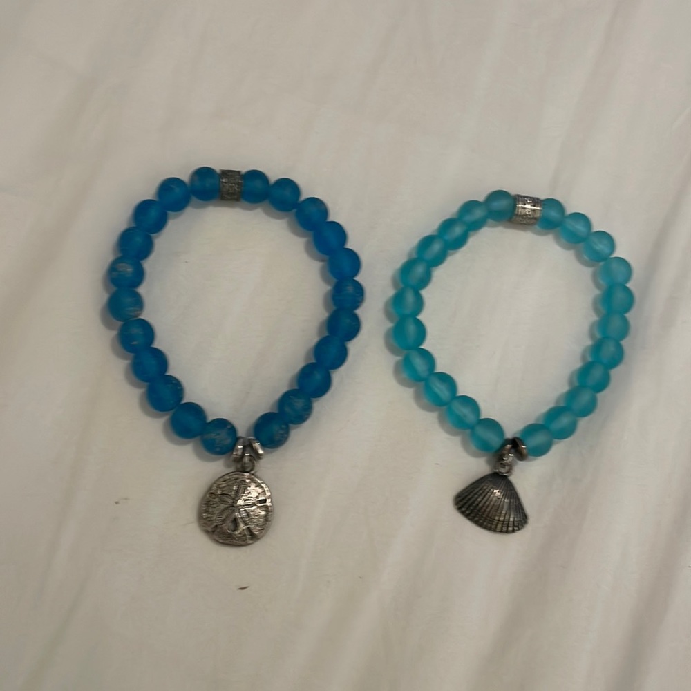 ⭐️Host Pick ⭐️ Sea Glass Bracelets with shell and sand dollar charms